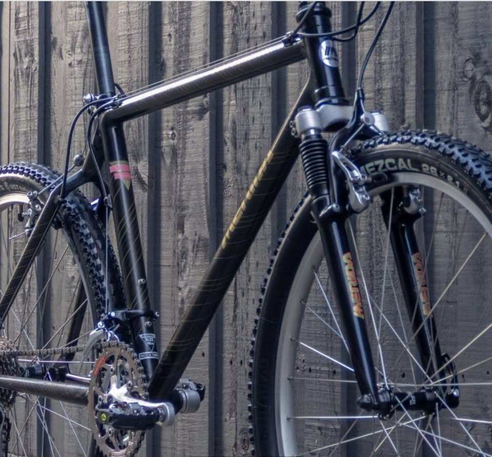 1994 Merida Dura Carbon 990 Retro Carbon Mountain Bike