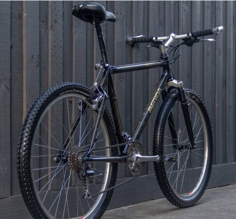 1994 Merida Dura Carbon 990 Retro Carbon Mountain Bike