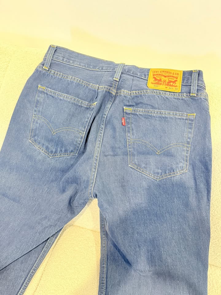 Vintage Levi’s 516 Red Tab Jeans — W34 L32 | Classic Blue Denim