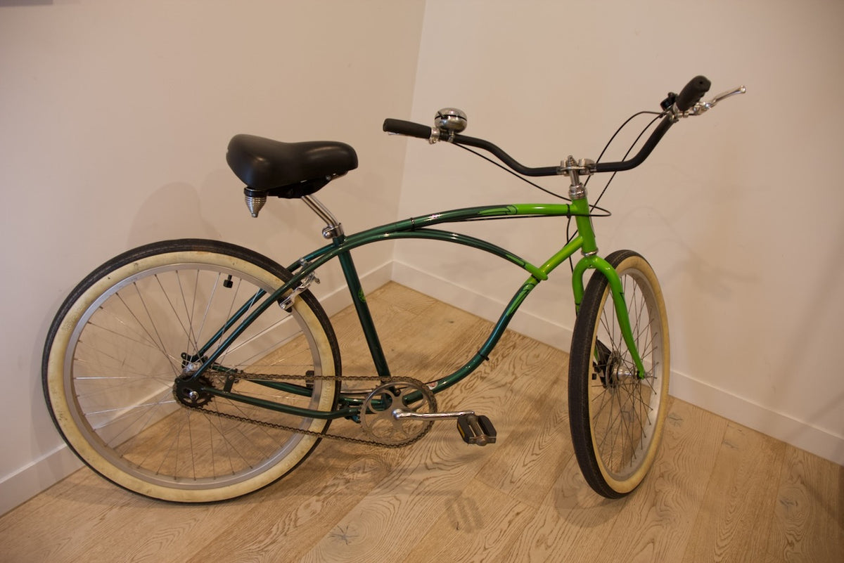 Schwinn Select Series — Vintage 3-Speed Cruiser | Lime Green & Deep Teal | 26-Inch
